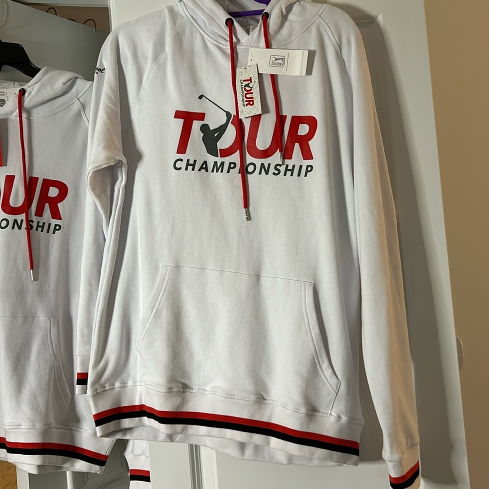 TOUR Championship Barstool Golf Raglan Pullover Hoodie - White
Size LARGE